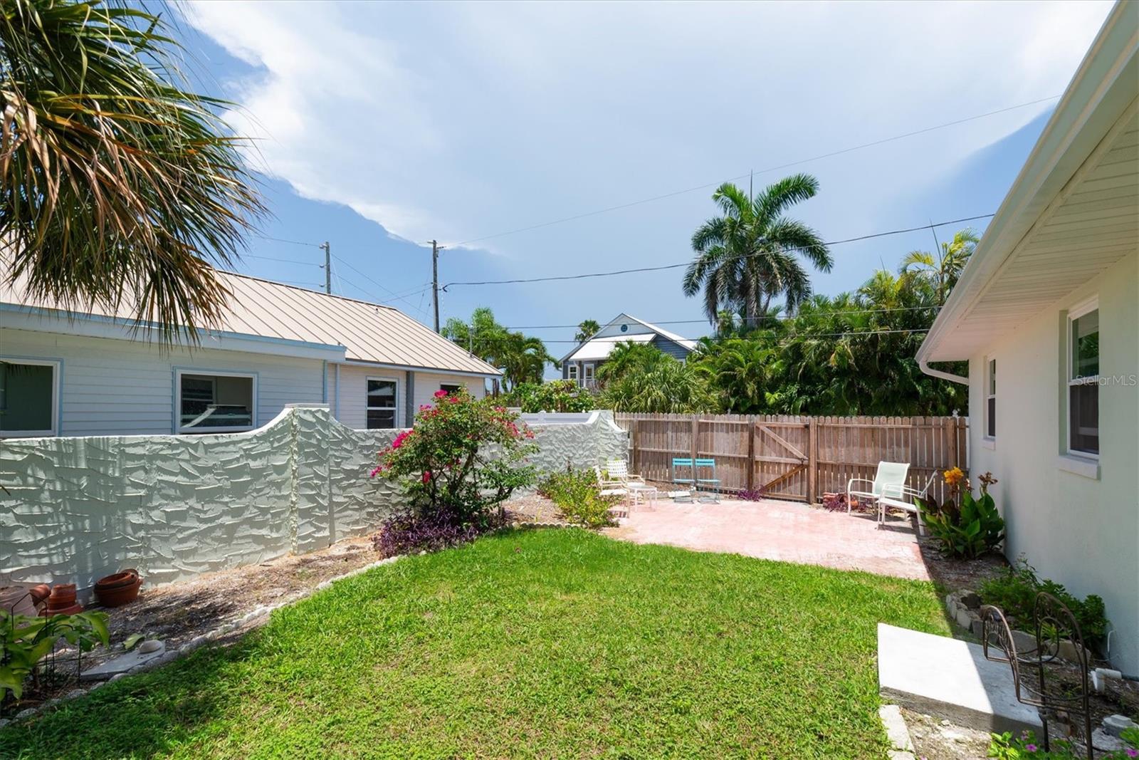 BELLE VISTA BEACH 1ST ADD - Residential