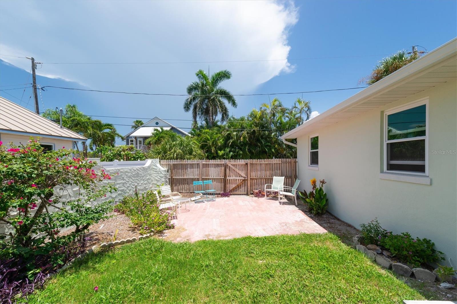 BELLE VISTA BEACH 1ST ADD - Residential