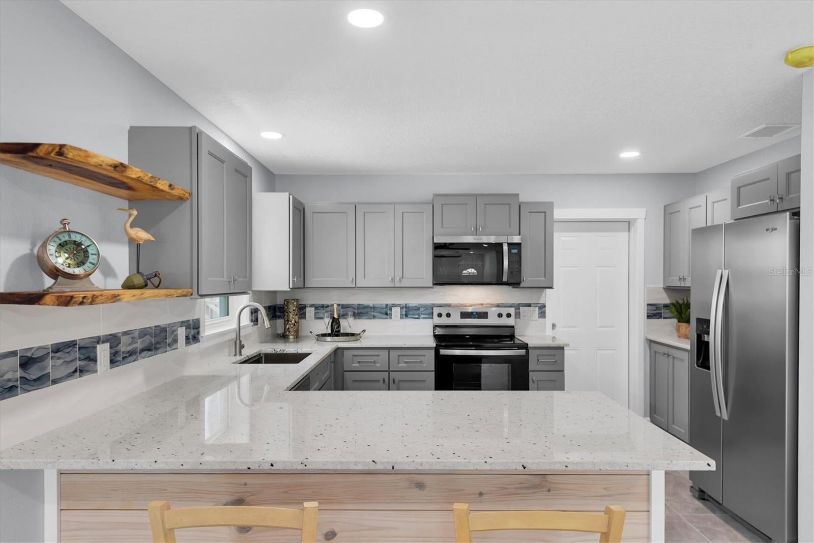 BELLE VISTA BEACH 1ST ADD - Residential