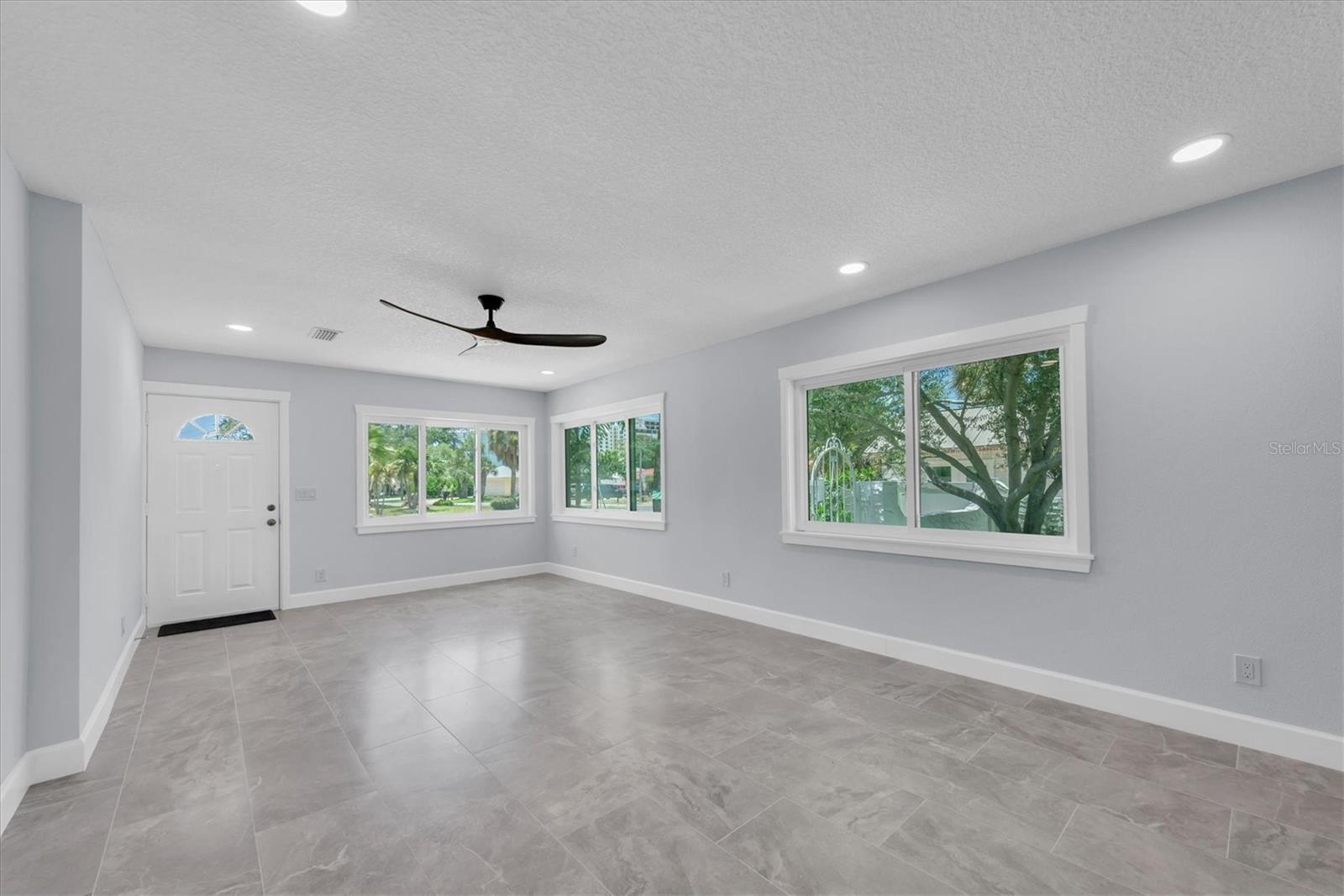BELLE VISTA BEACH 1ST ADD - Residential