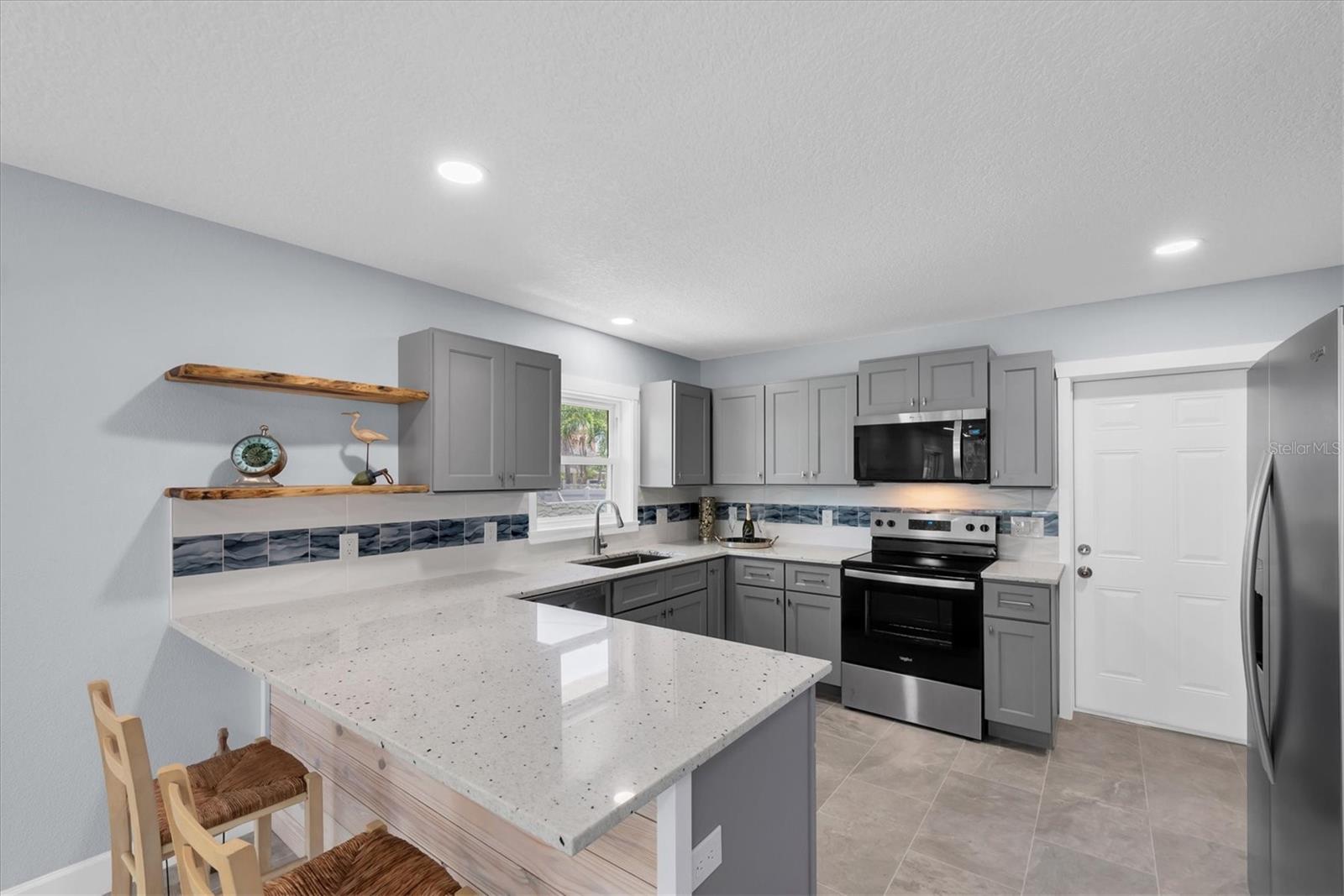BELLE VISTA BEACH 1ST ADD - Residential