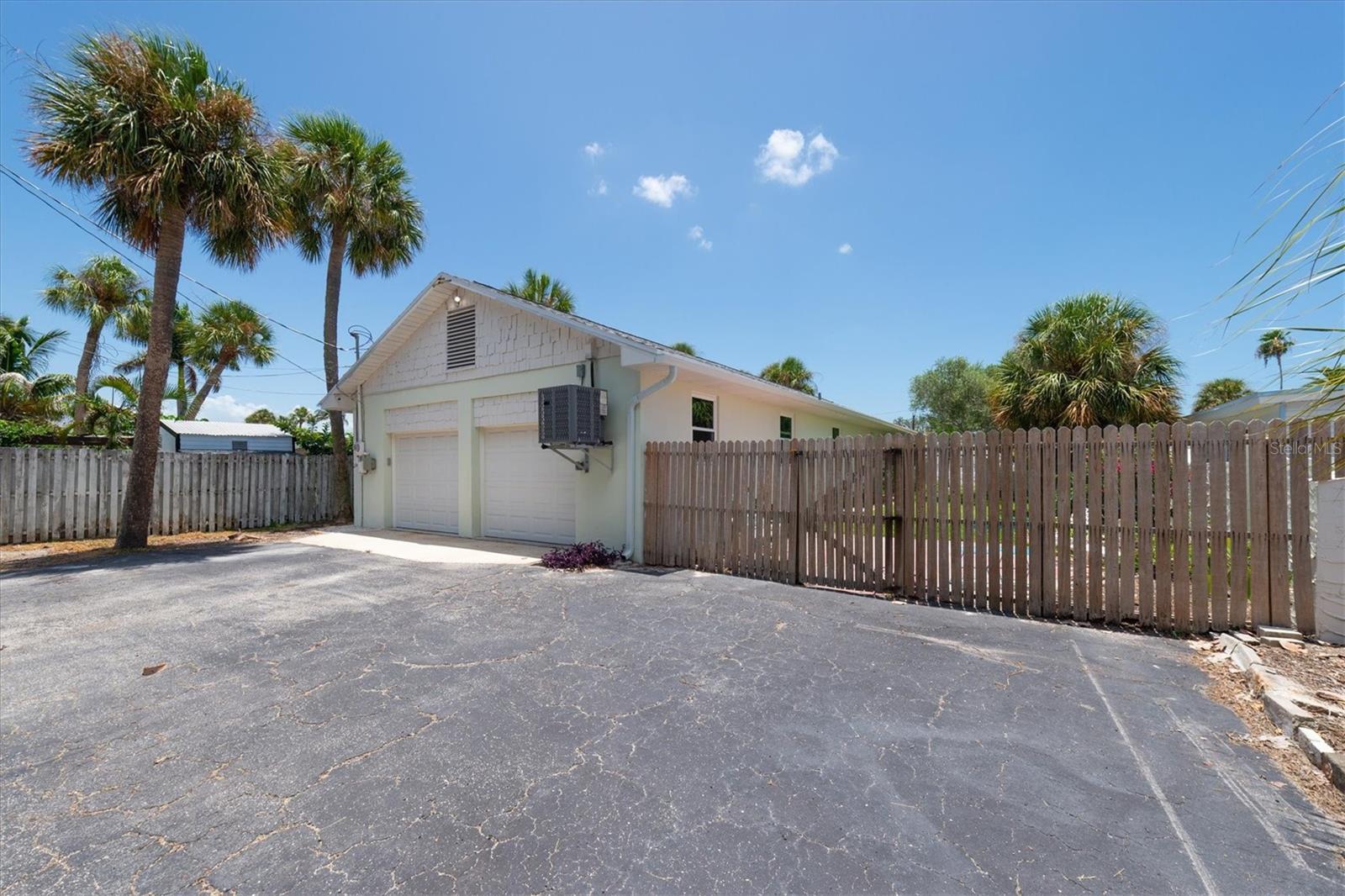 BELLE VISTA BEACH 1ST ADD - Residential