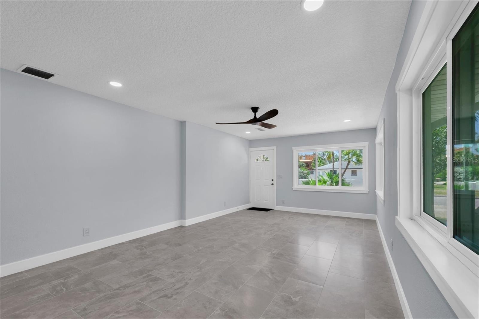 BELLE VISTA BEACH 1ST ADD - Residential