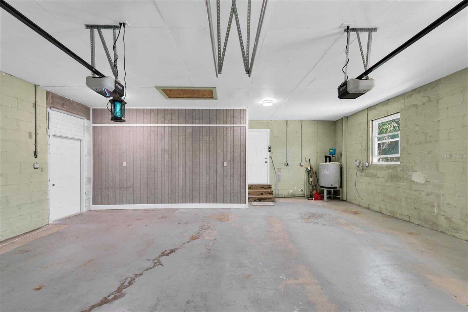 BELLE VISTA BEACH 1ST ADD - Residential