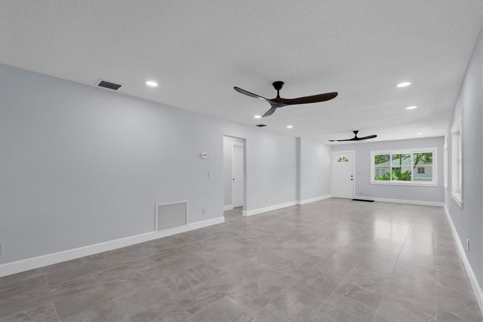 BELLE VISTA BEACH 1ST ADD - Residential