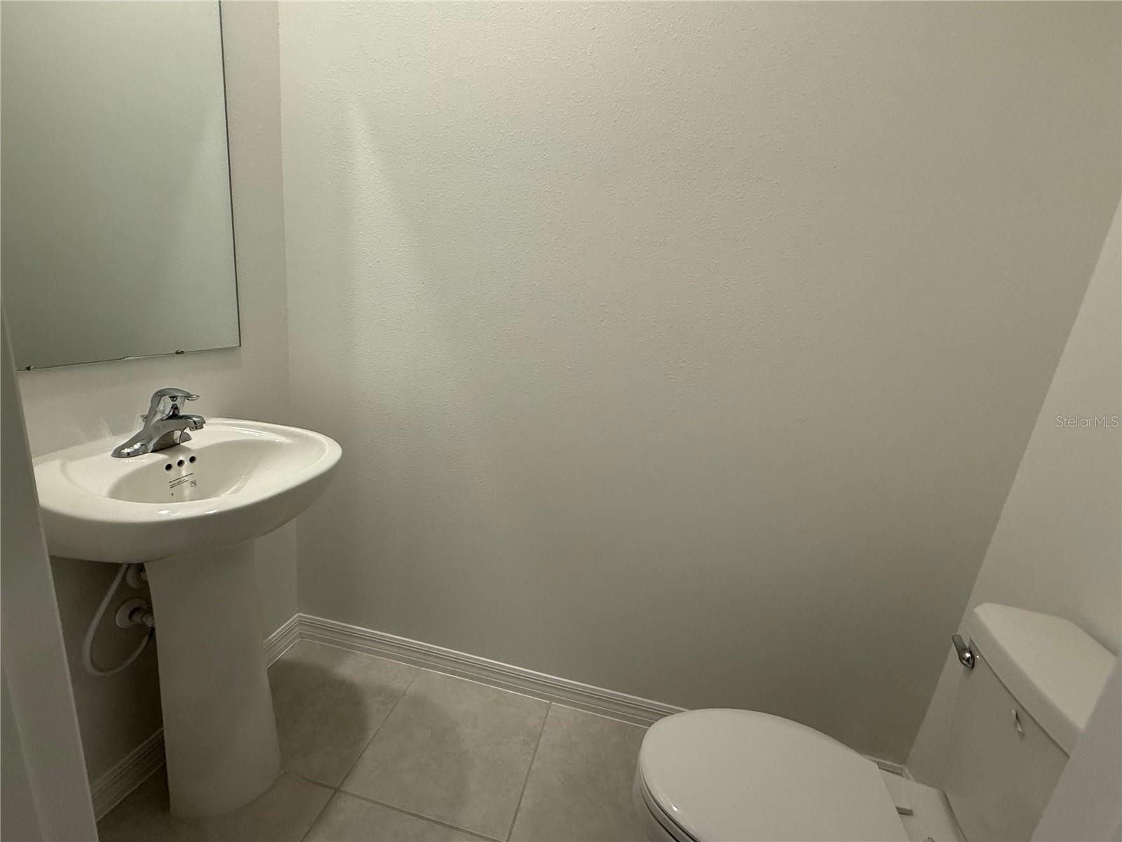 MIRADA TOWNHOMES - Residential Lease