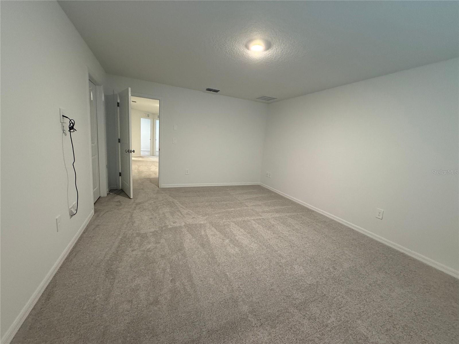 MIRADA TOWNHOMES - Residential Lease