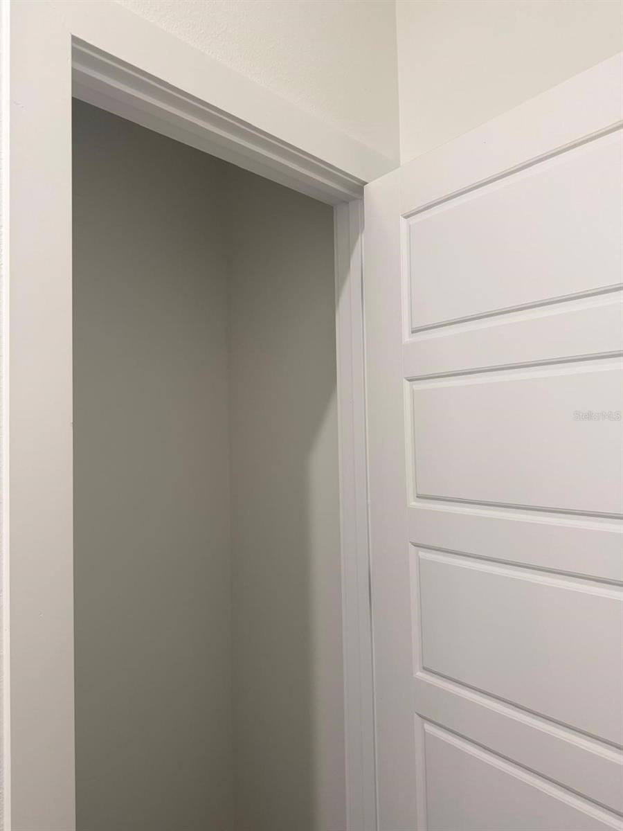 CITRUS SPGS UNIT 20 - Residential Lease