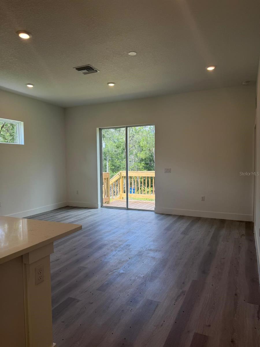 CITRUS SPGS UNIT 20 - Residential Lease