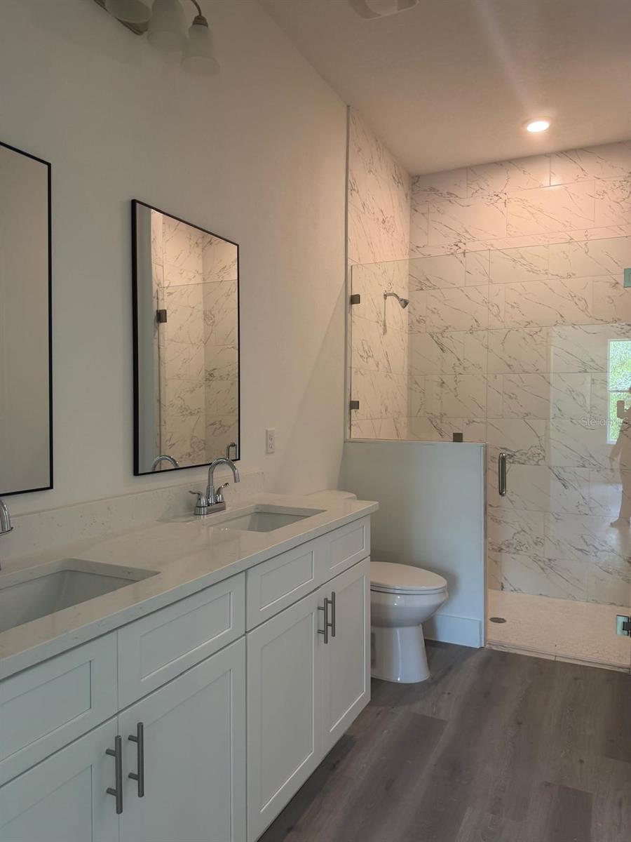 CITRUS SPGS UNIT 20 - Residential Lease