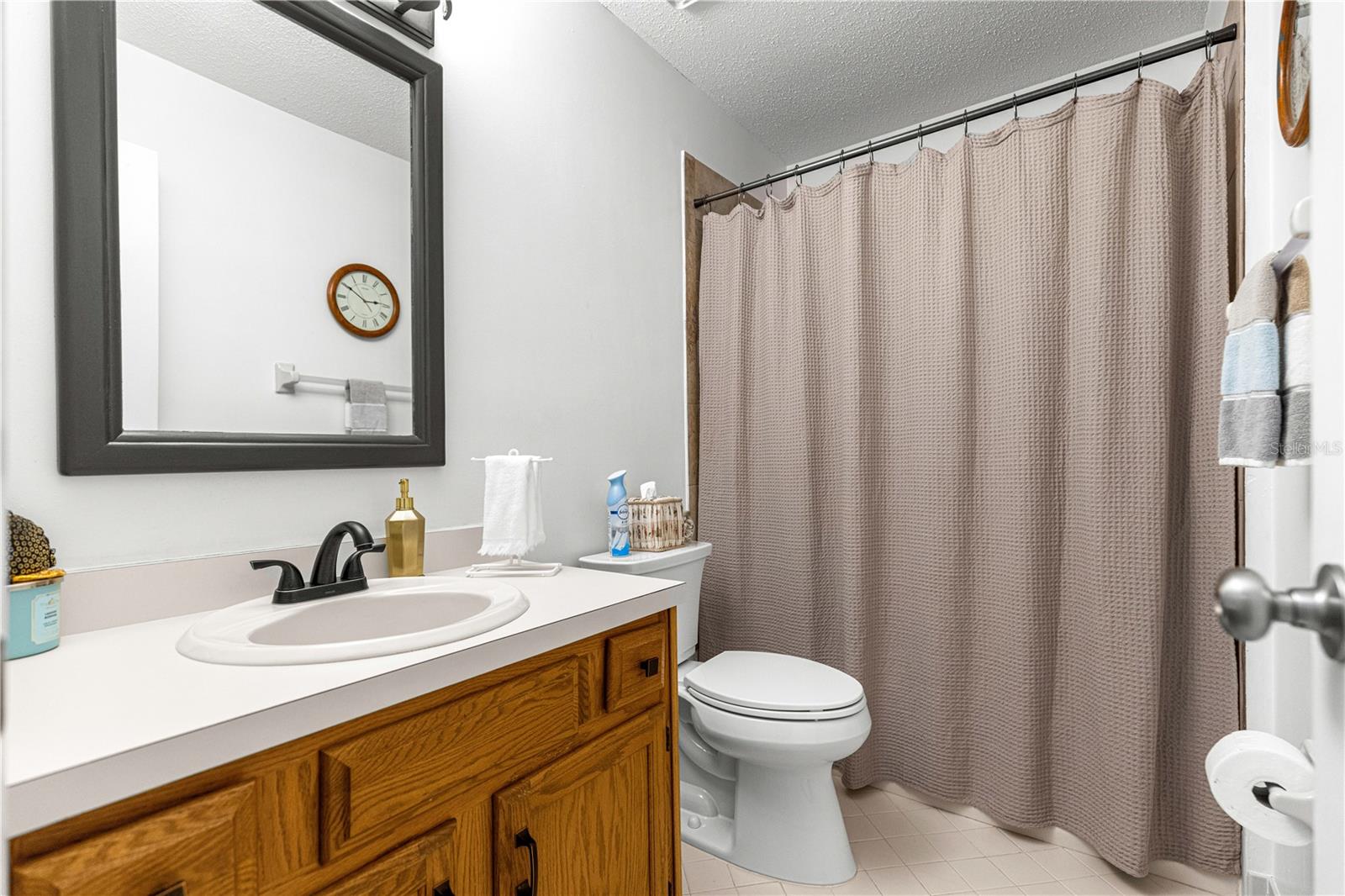 TAVARES CYPRESS COVE CONDO - Residential