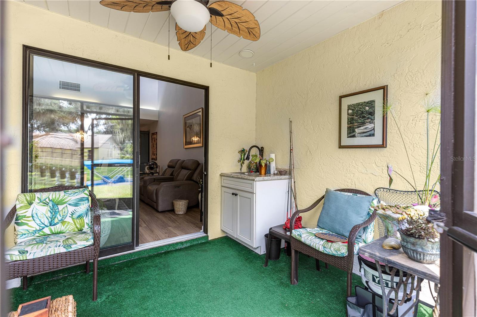 TAVARES CYPRESS COVE CONDO - Residential
