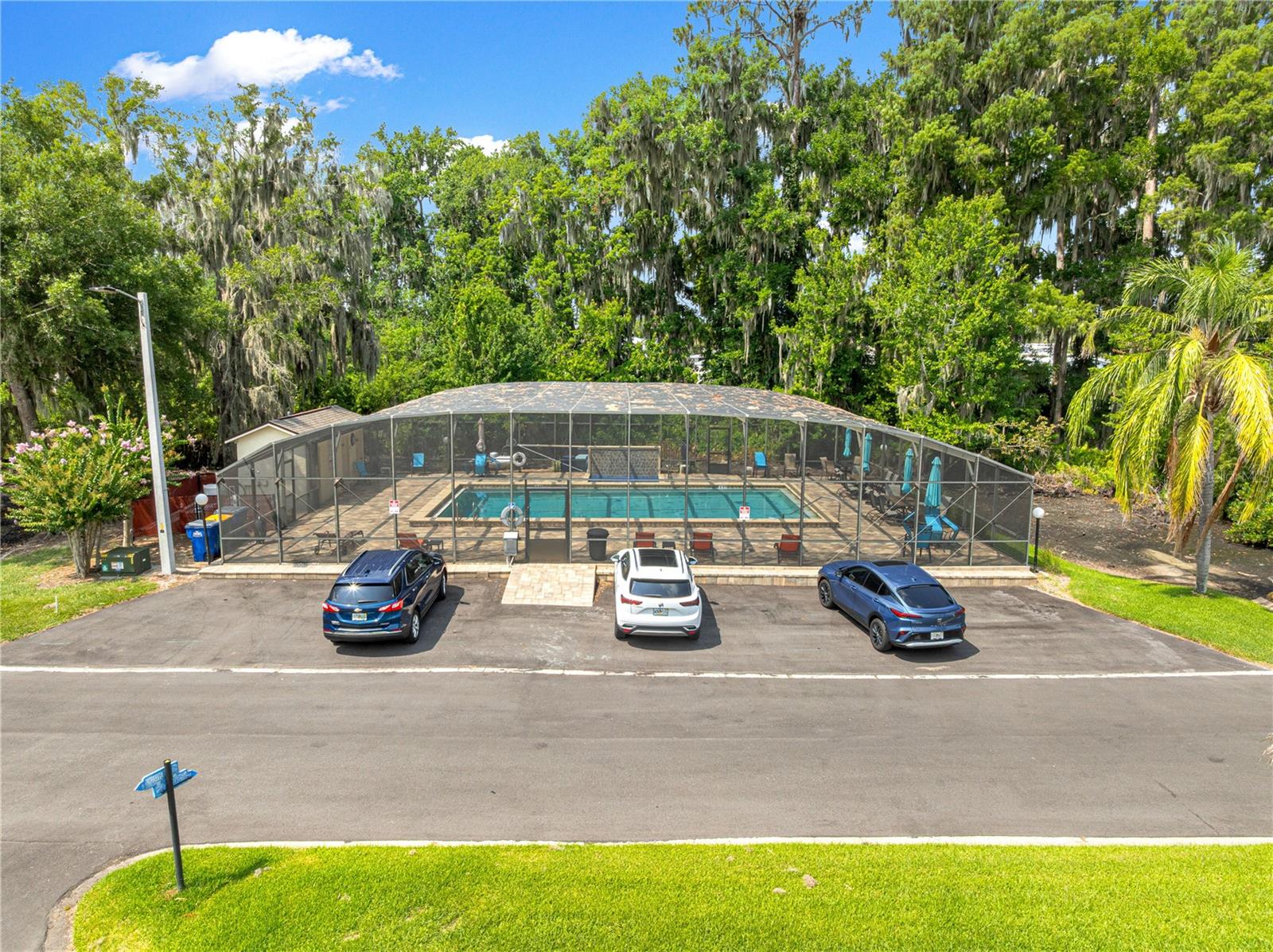 TAVARES CYPRESS COVE CONDO - Residential