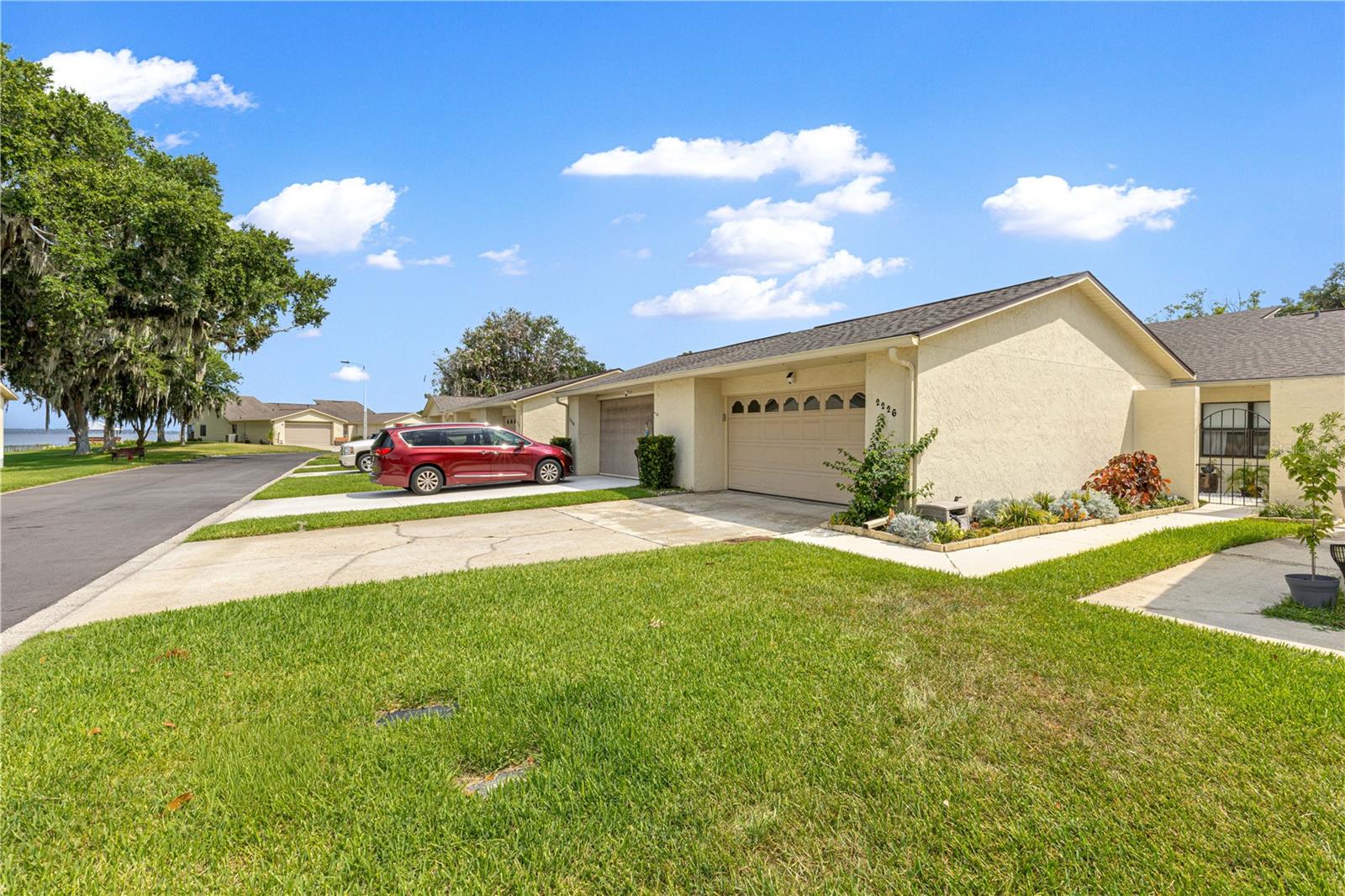 TAVARES CYPRESS COVE CONDO - Residential