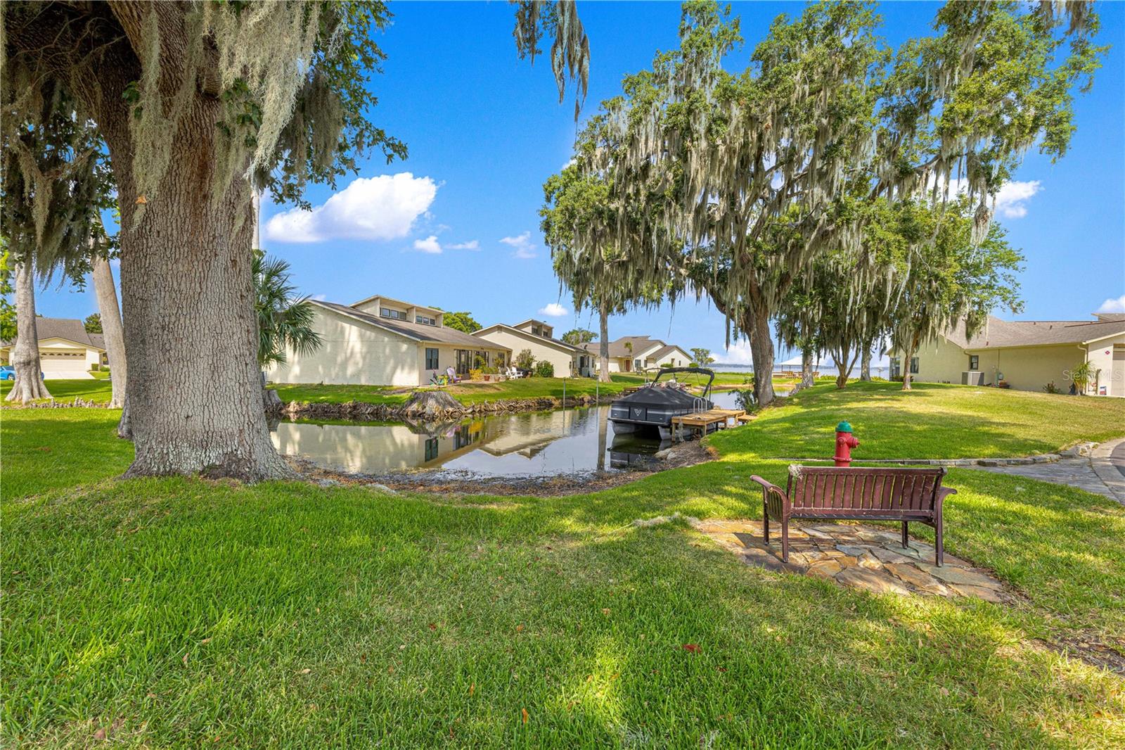 TAVARES CYPRESS COVE CONDO - Residential