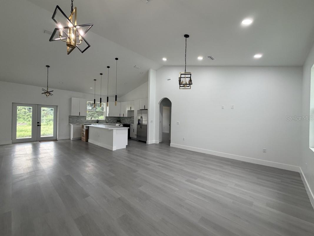 BELLEVIEW HEIGHTS ESTATES - Residential