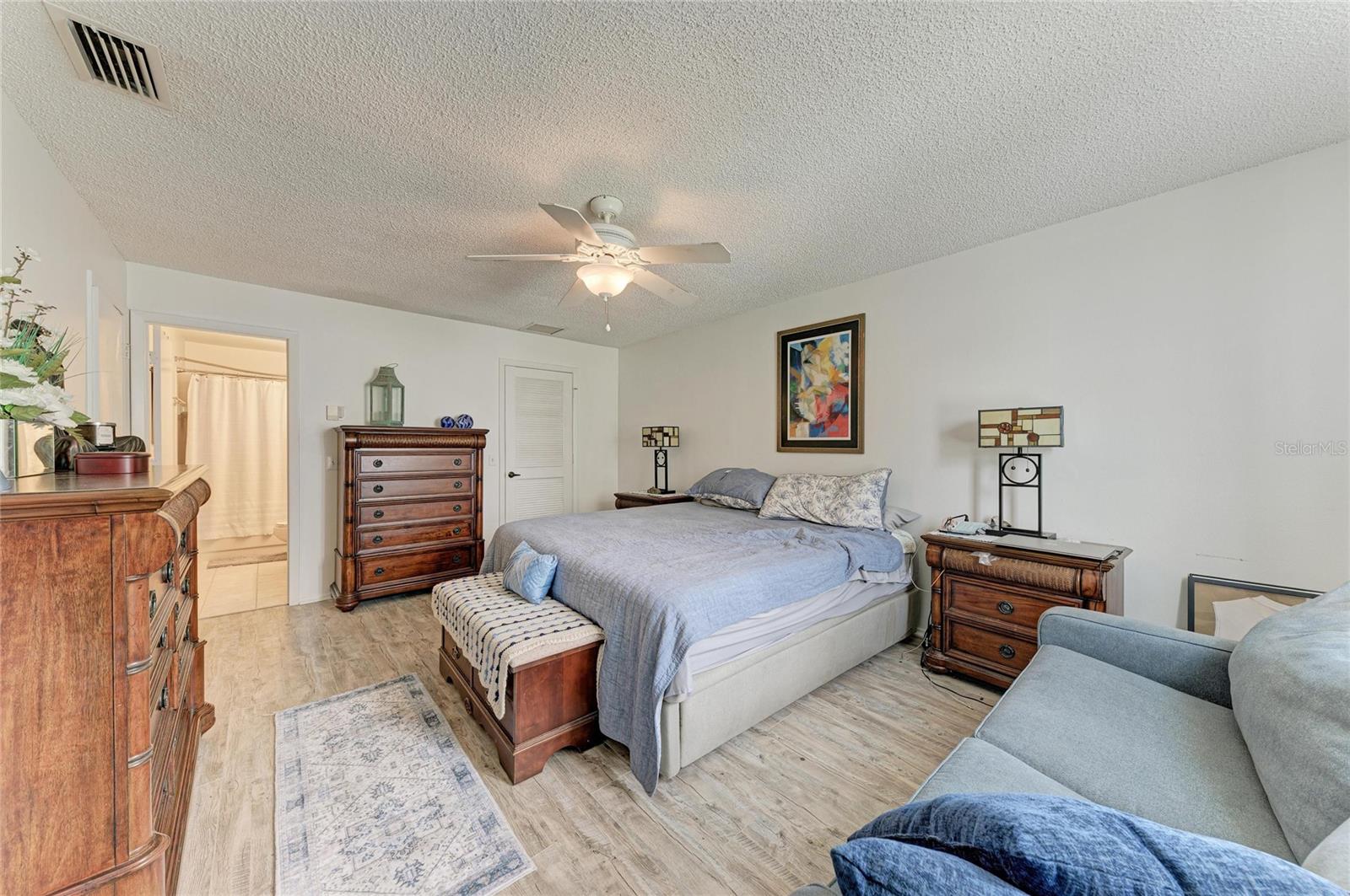 SOUTHWINDS AT FIVE LAKES PH 9 - Residential
