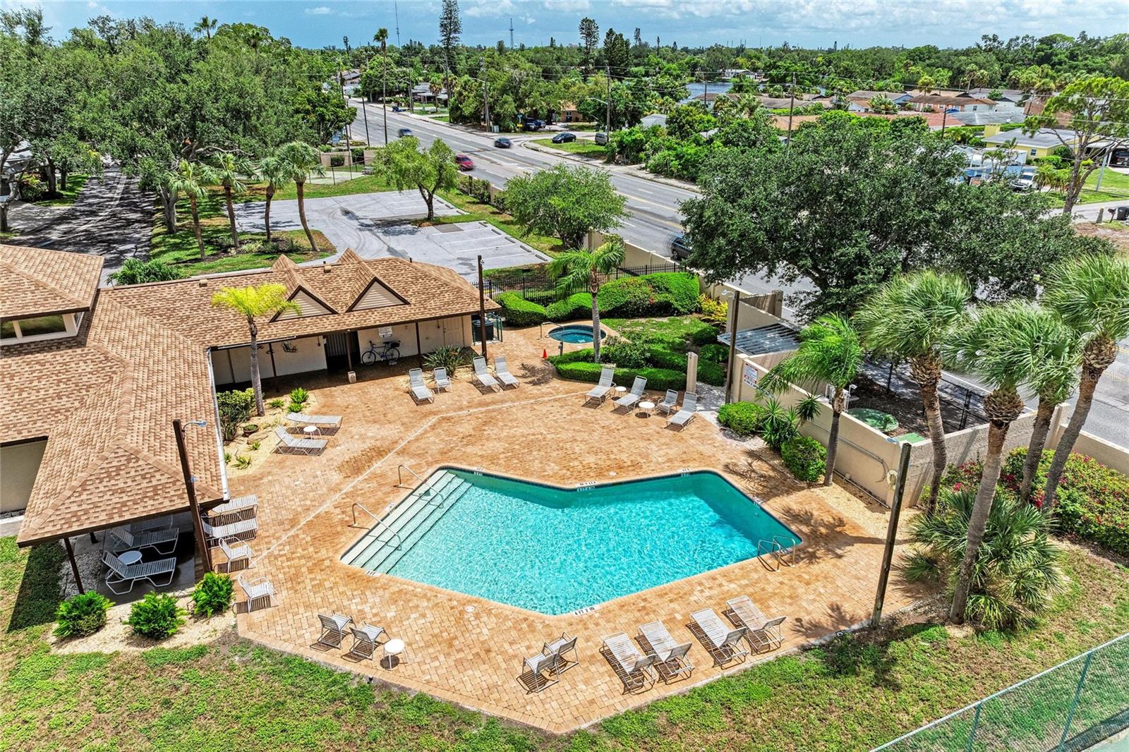 SOUTHWINDS AT FIVE LAKES PH 9 - Residential