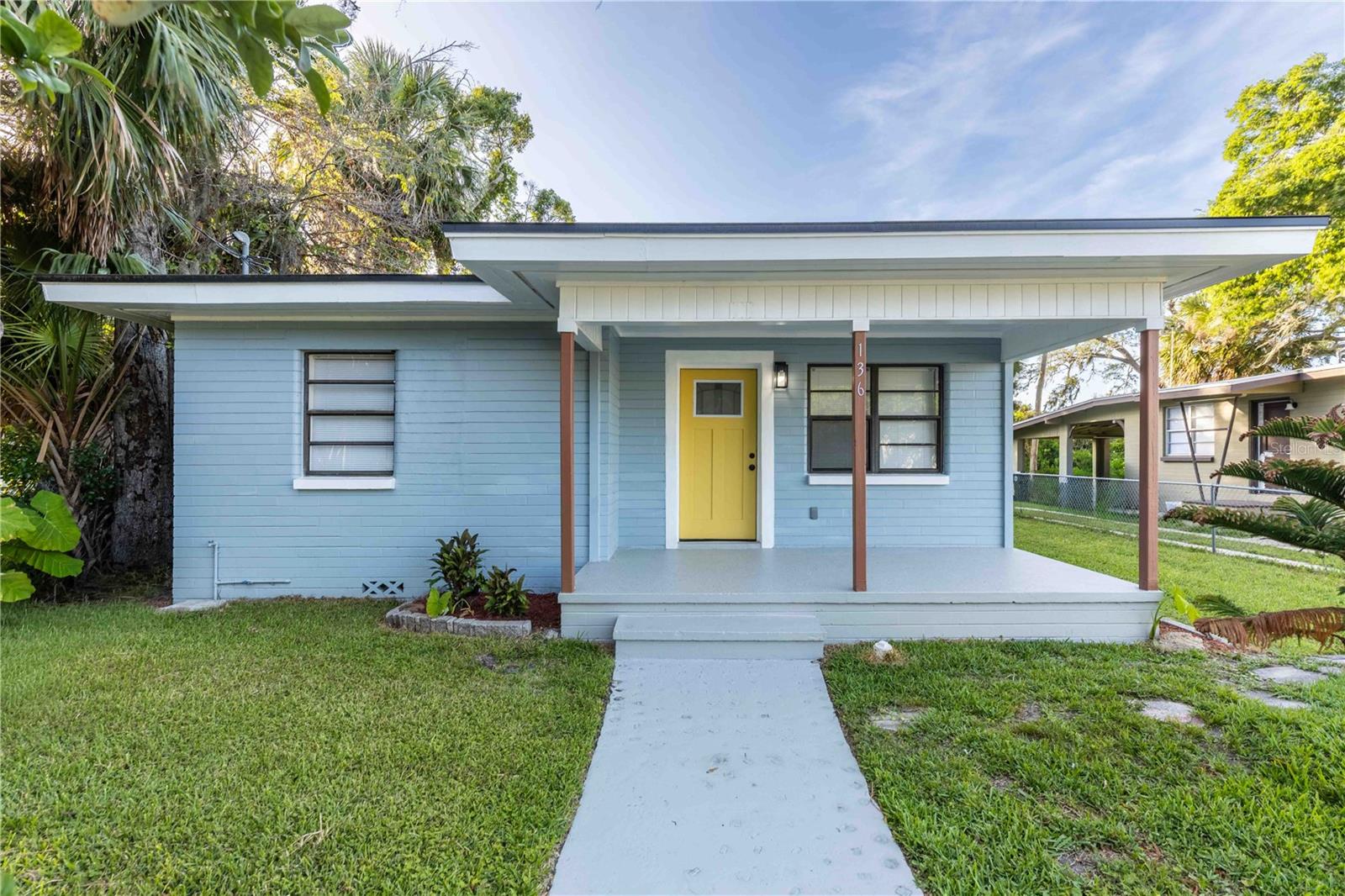Completely remodeled home in a great location with NO HOA!
This 3-bedroom, 1-bathroom home offers an open floor plan, beautifully renovated kitchen cabinets, stainless steel appliances, and quartz countertops.Features include a brand-new air conditioning system, new tankless water heater, water-resistant laminate floors, new baseboards, doors, roof, bathroom, and light fixtures.Great location just 5 minutes from the Daytona International Speedway, Daytona Beach International Airport, shopping, and restaurants. Only 5 minutes from the world-famous Daytona Beach and conveniently located near the Tanger Outlets and I-95.This home is in a very convenient location and is a must-see!