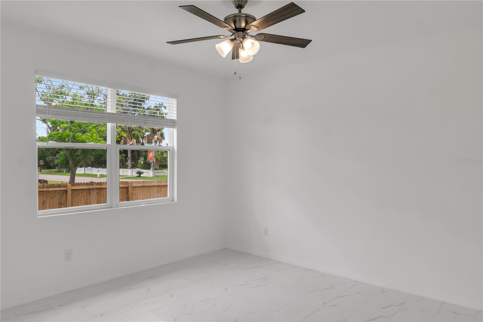 PINE HILLS PARK SUB - Residential