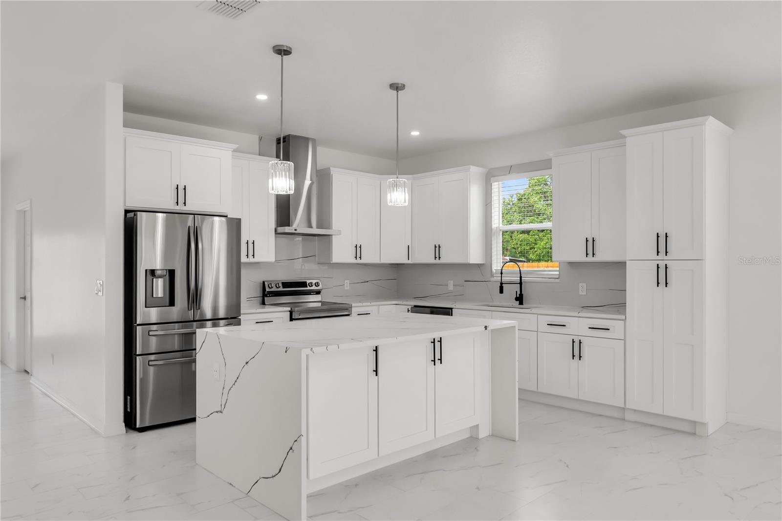 PINE HILLS PARK SUB - Residential
