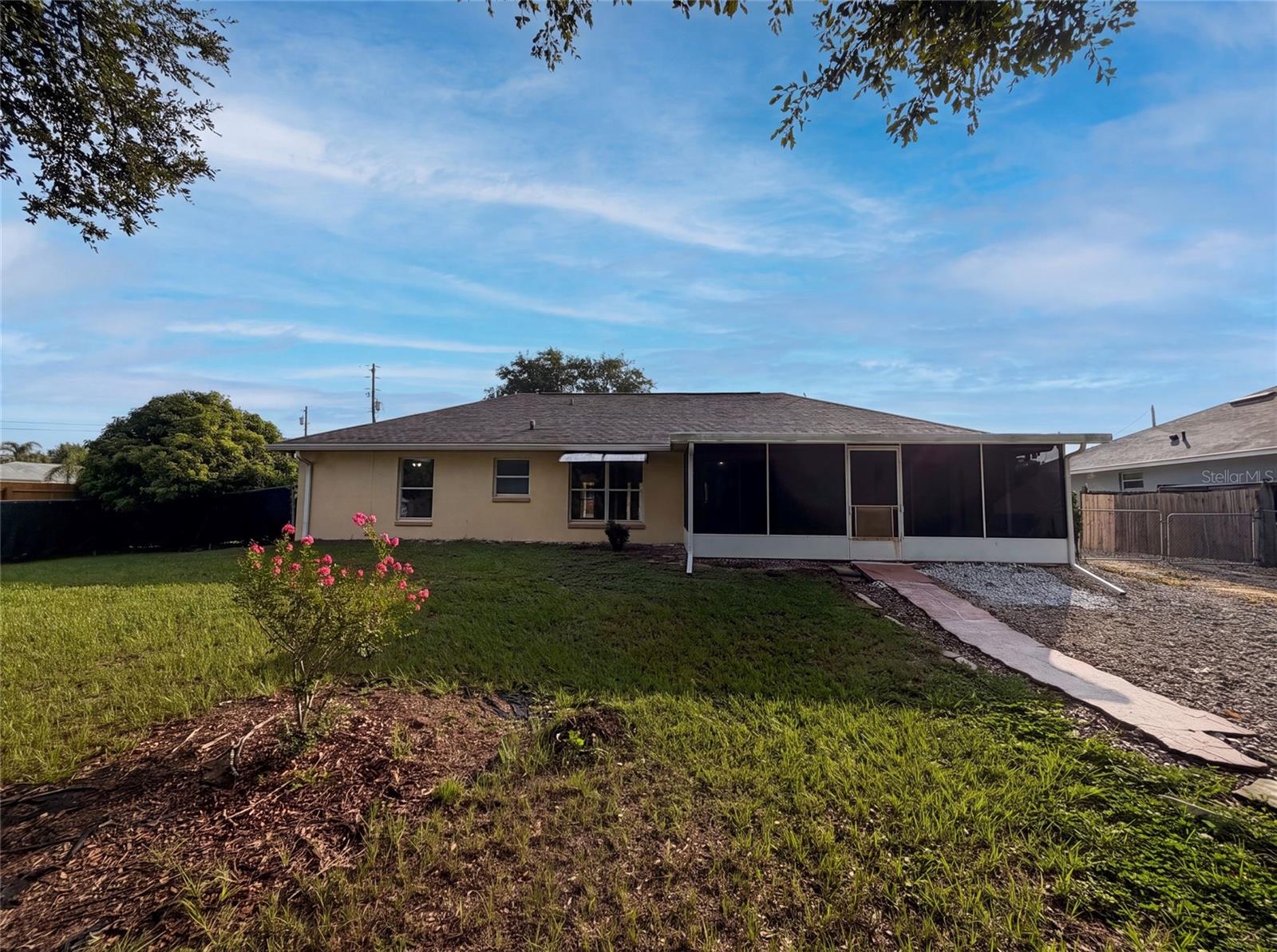 HOWEY - Residential