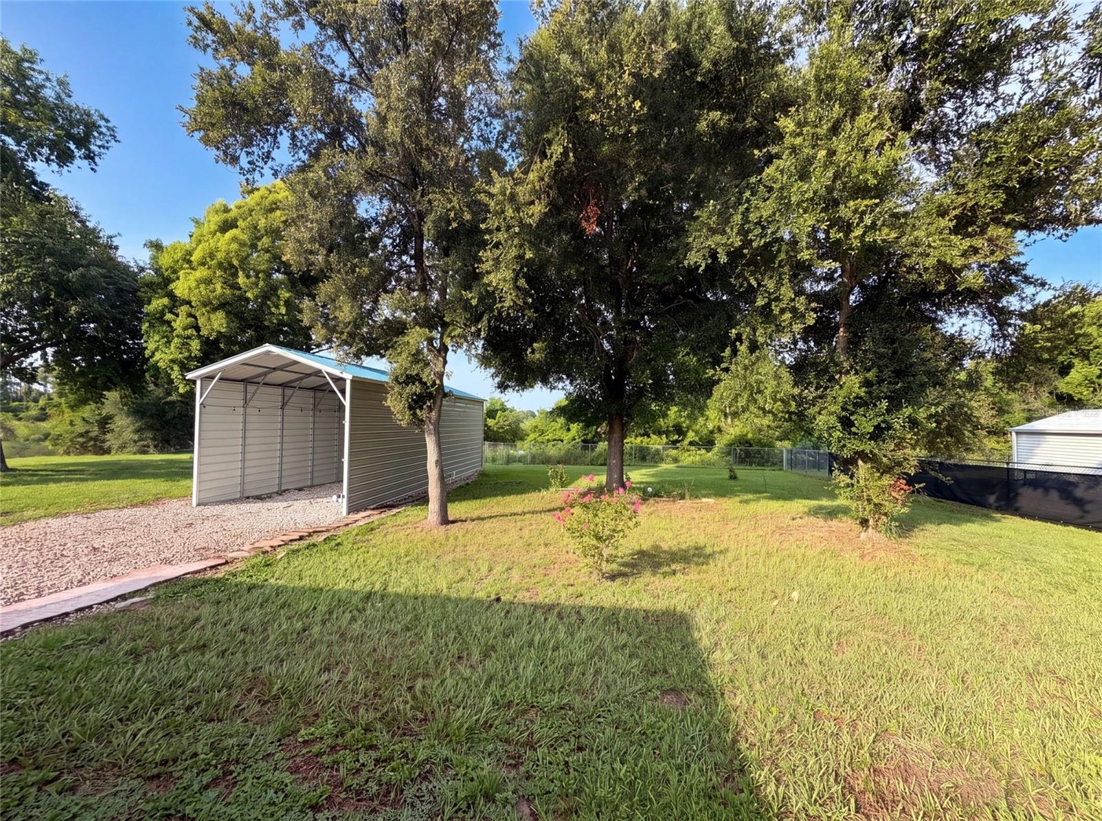 HOWEY - Residential
