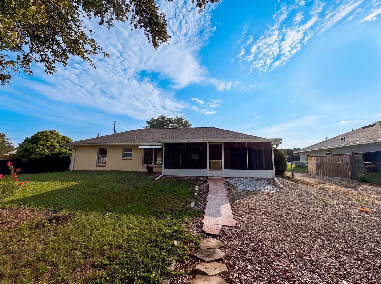 HOWEY - Residential