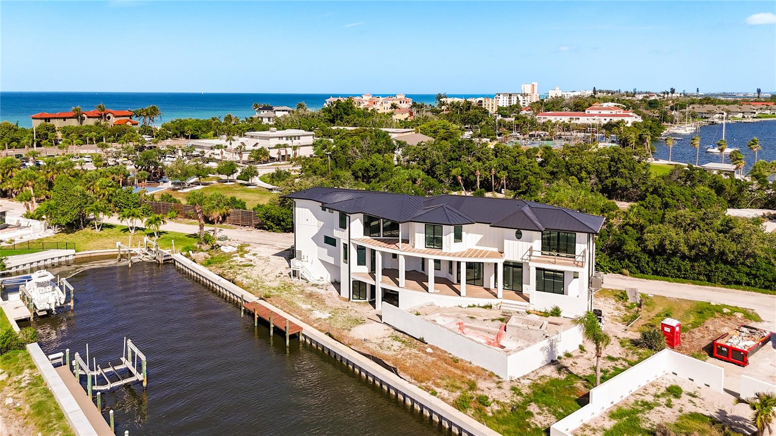 LONGBOAT KEY ESTATES - Land