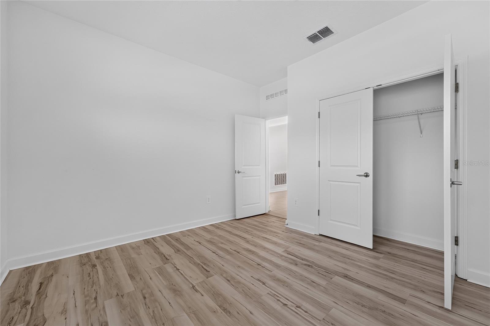 BRONSONS RDG REP - Residential