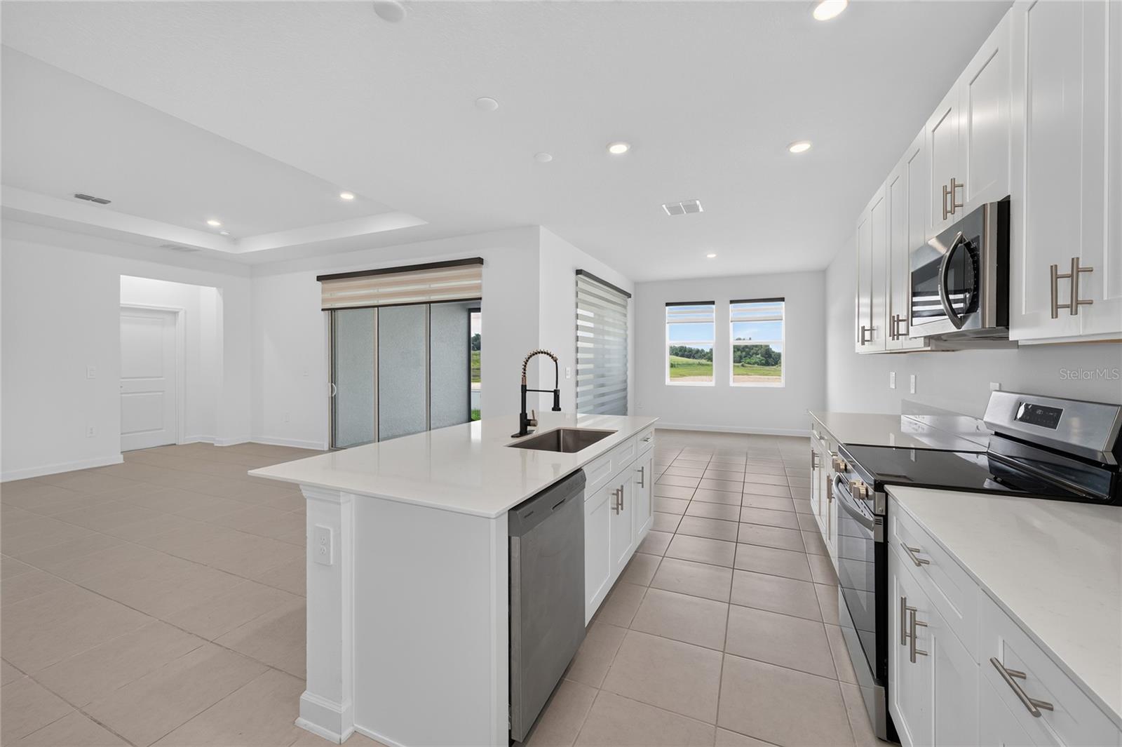 BRONSONS RDG REP - Residential