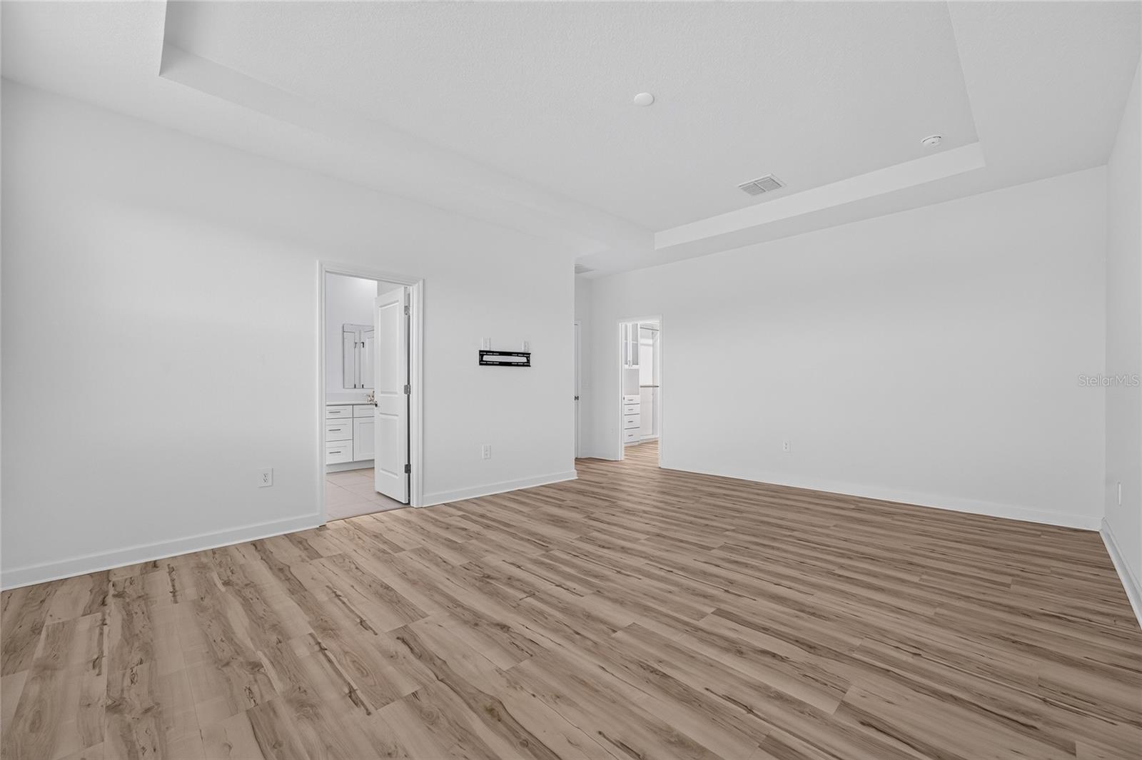 BRONSONS RDG REP - Residential