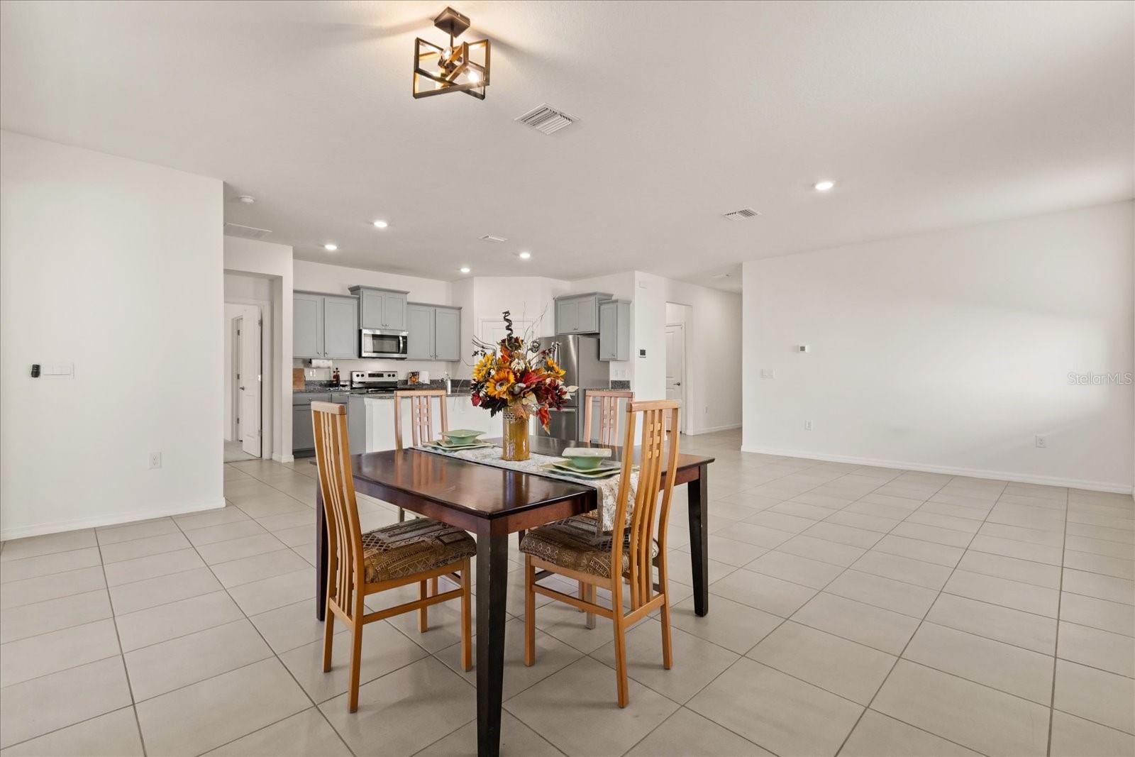 BEAUMONT PH 2 & 3 - Residential Lease
