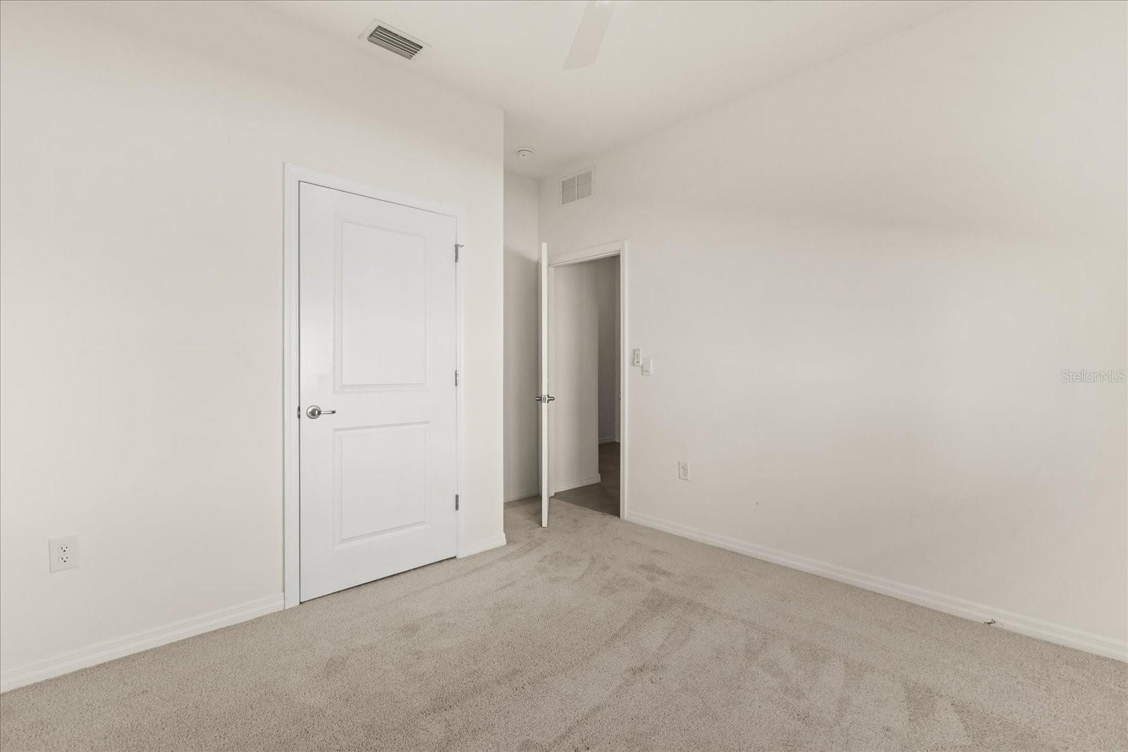 BEAUMONT PH 2 & 3 - Residential Lease