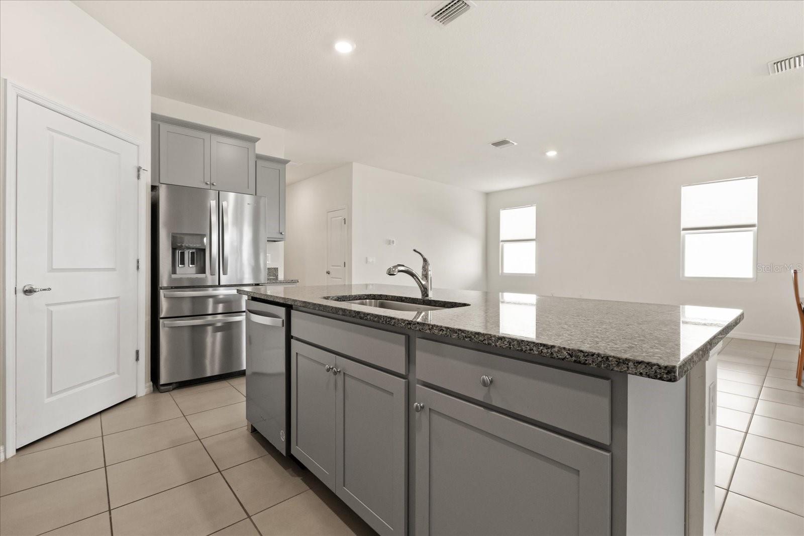 BEAUMONT PH 2 & 3 - Residential Lease