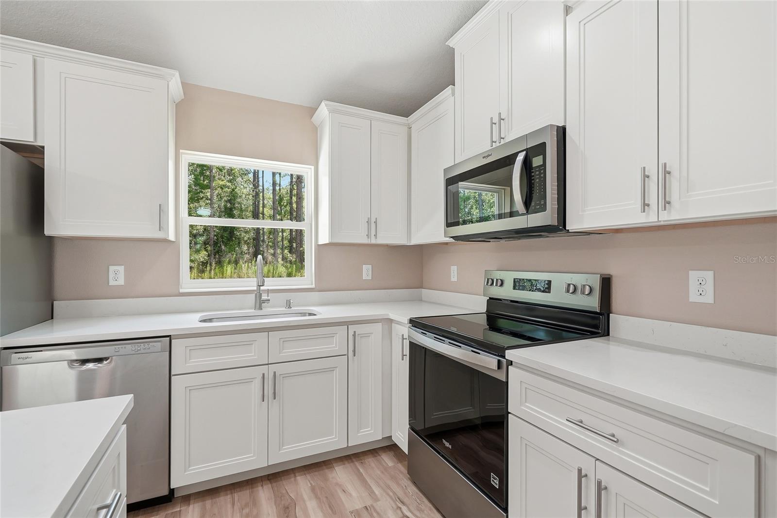 ROYAL HIGHLANDS - Residential