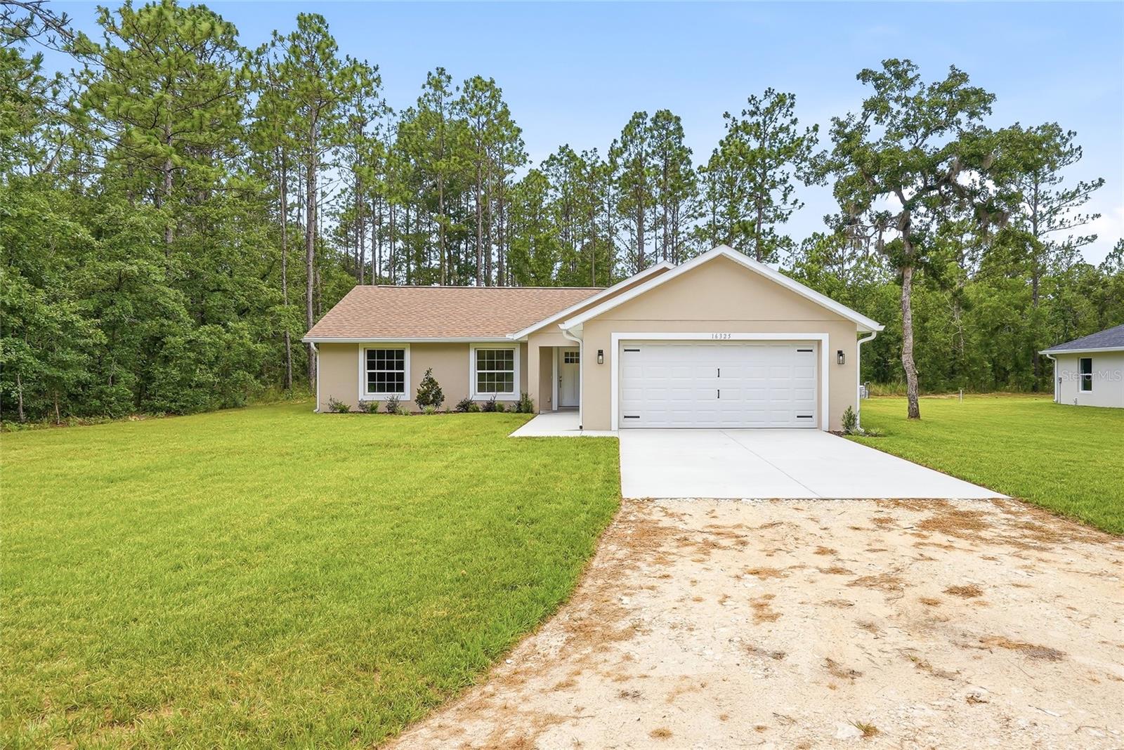 ROYAL HIGHLANDS - Residential