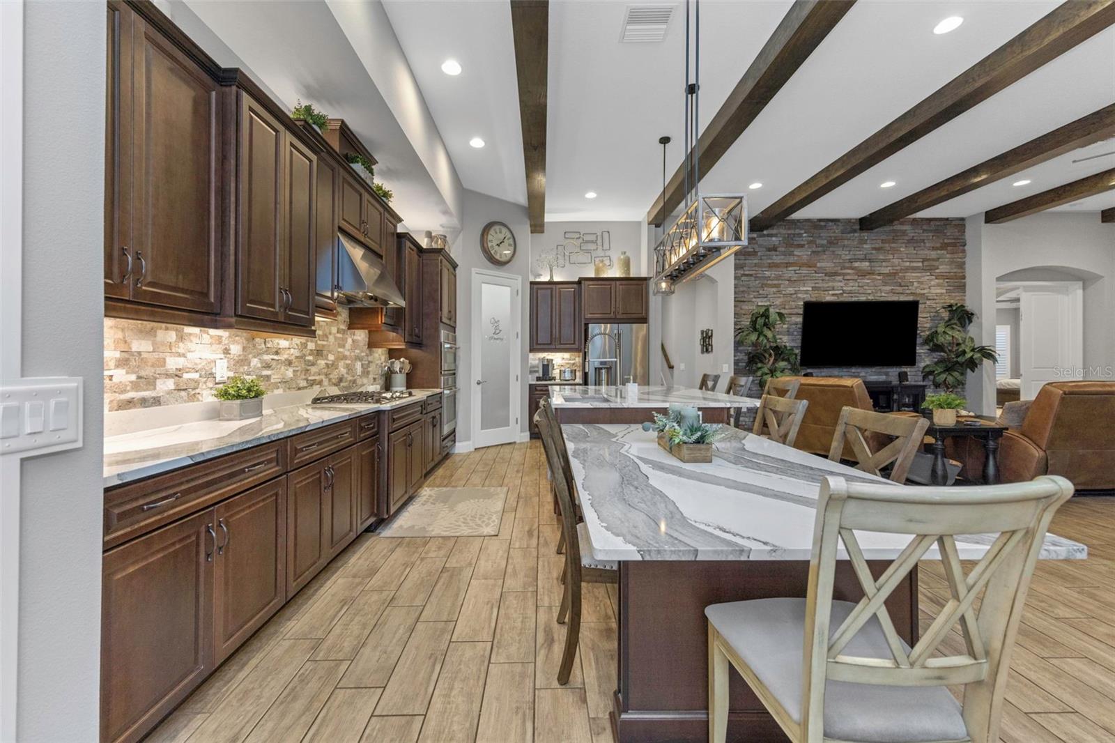 WOODLANDS/LONGLEAF - Residential