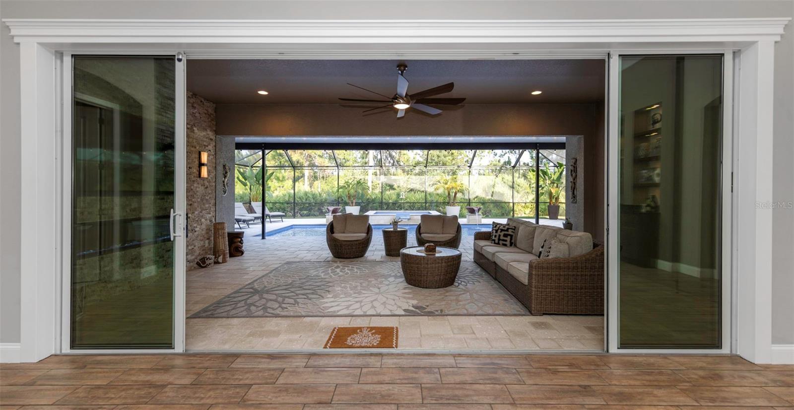 WOODLANDS/LONGLEAF - Residential