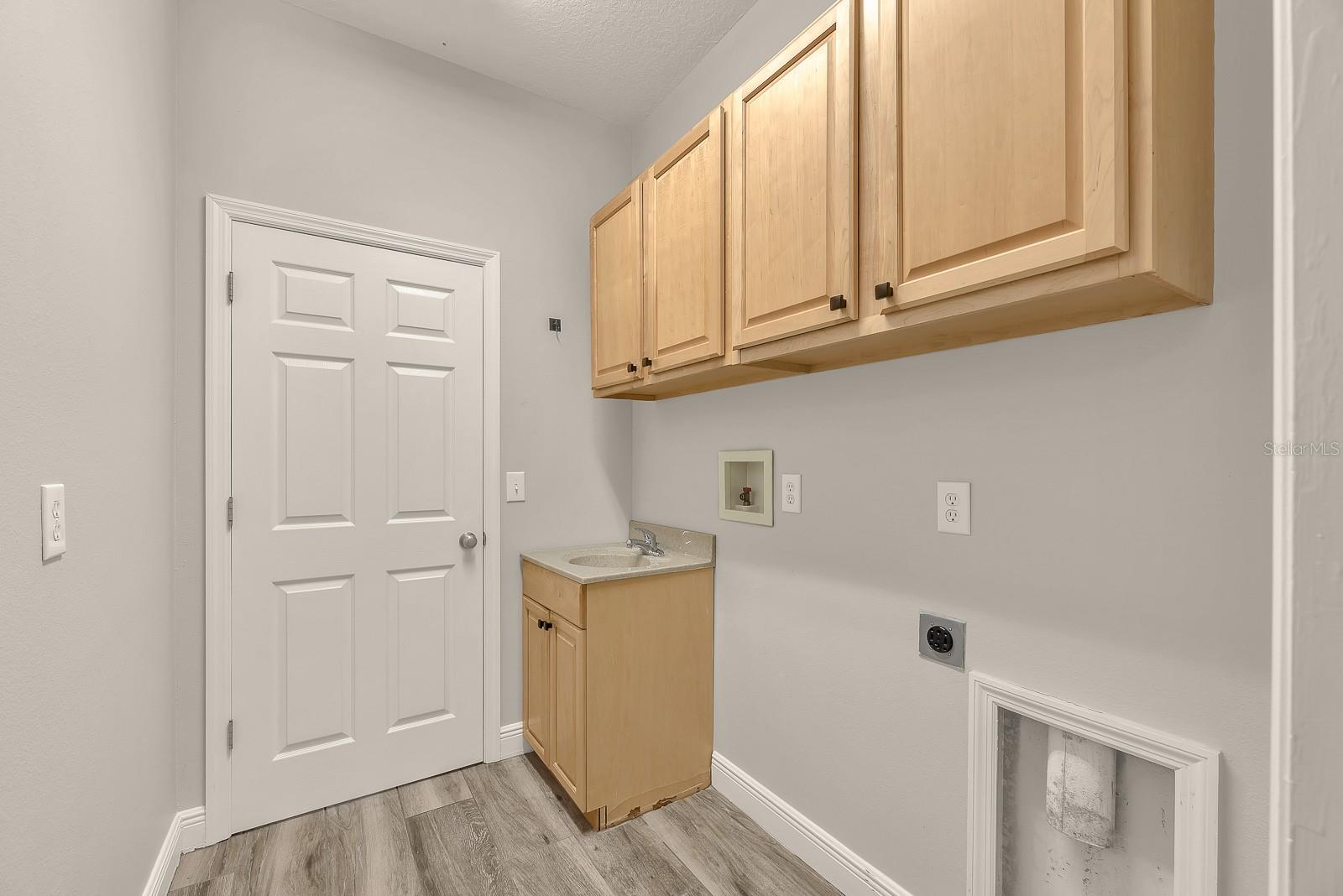 FISHHAWK RANCH PH 2 PRCL - Residential