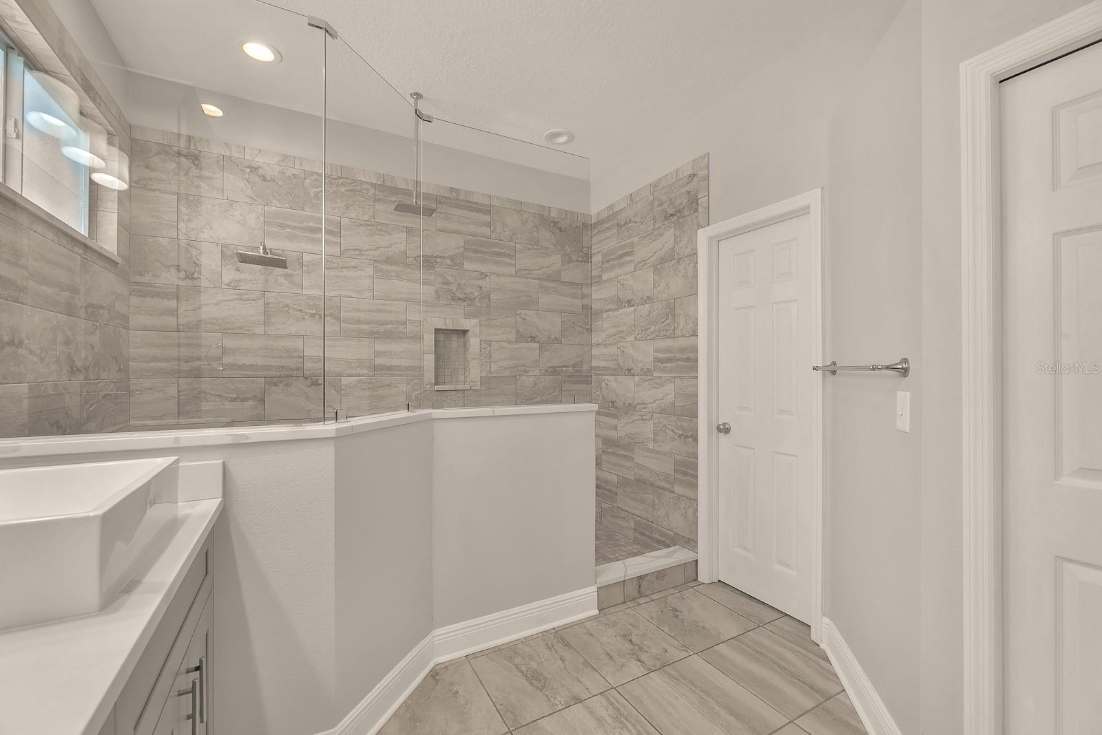 FISHHAWK RANCH PH 2 PRCL - Residential