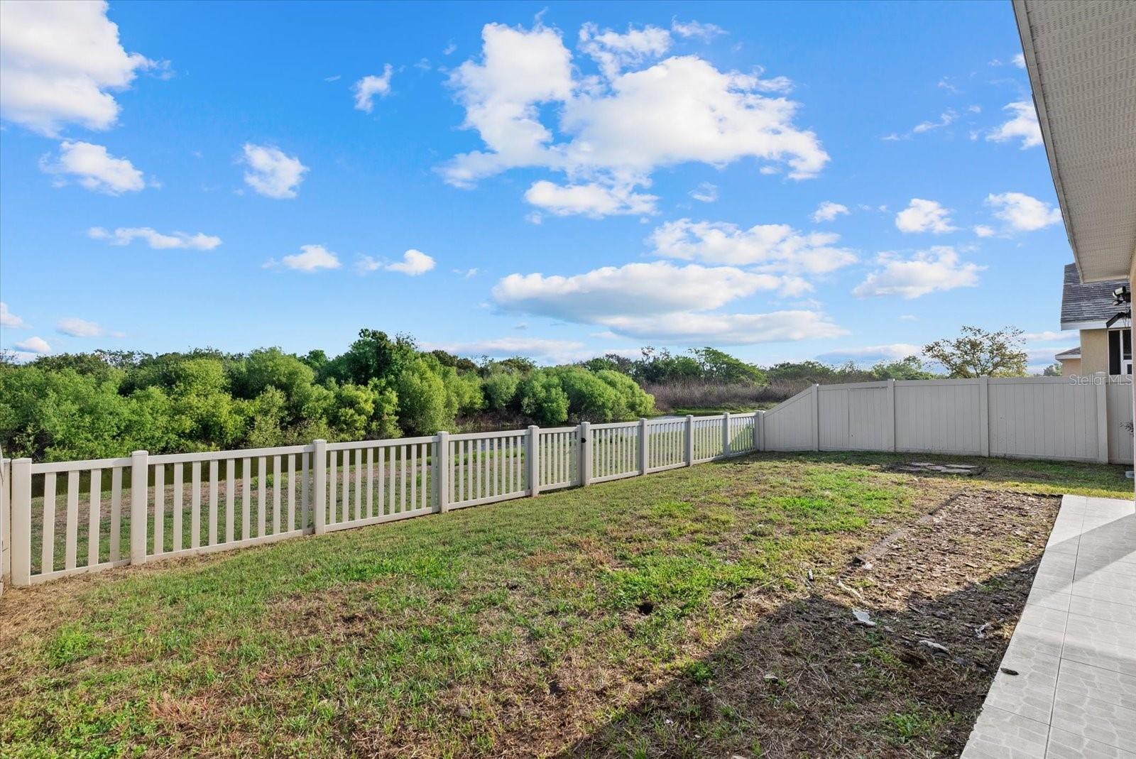 AVELAR CREEK SOUTH - Residential Lease