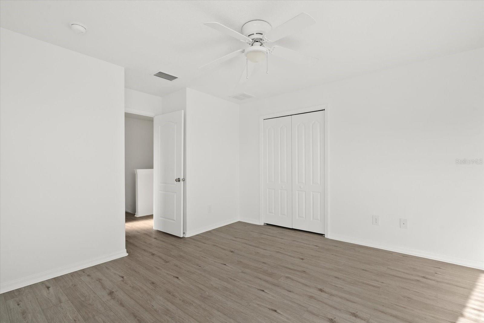 AVELAR CREEK SOUTH - Residential Lease