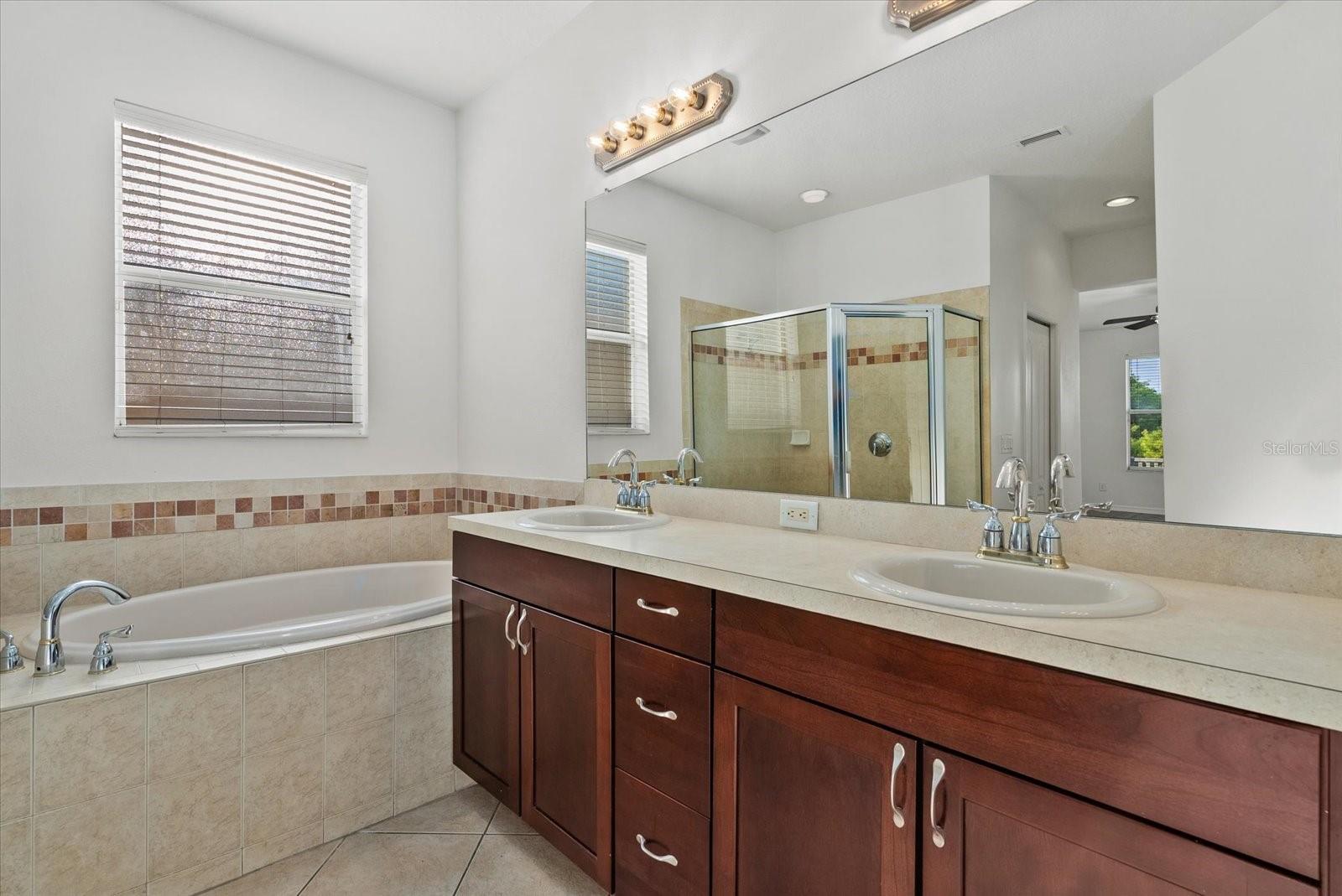 AVELAR CREEK SOUTH - Residential Lease