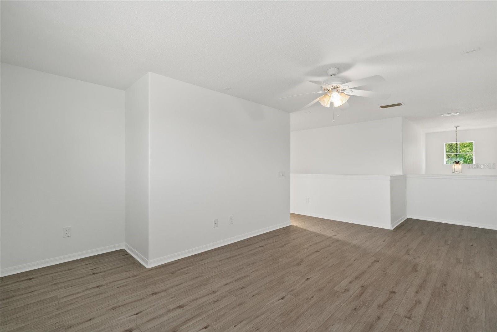 AVELAR CREEK SOUTH - Residential Lease