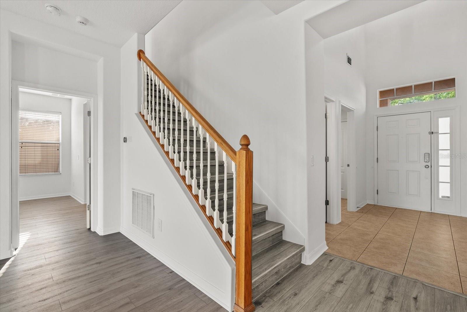 AVELAR CREEK SOUTH - Residential Lease