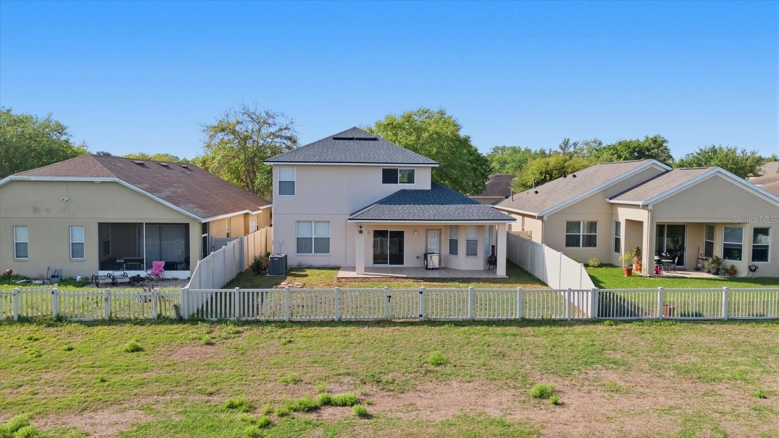 AVELAR CREEK SOUTH - Residential Lease