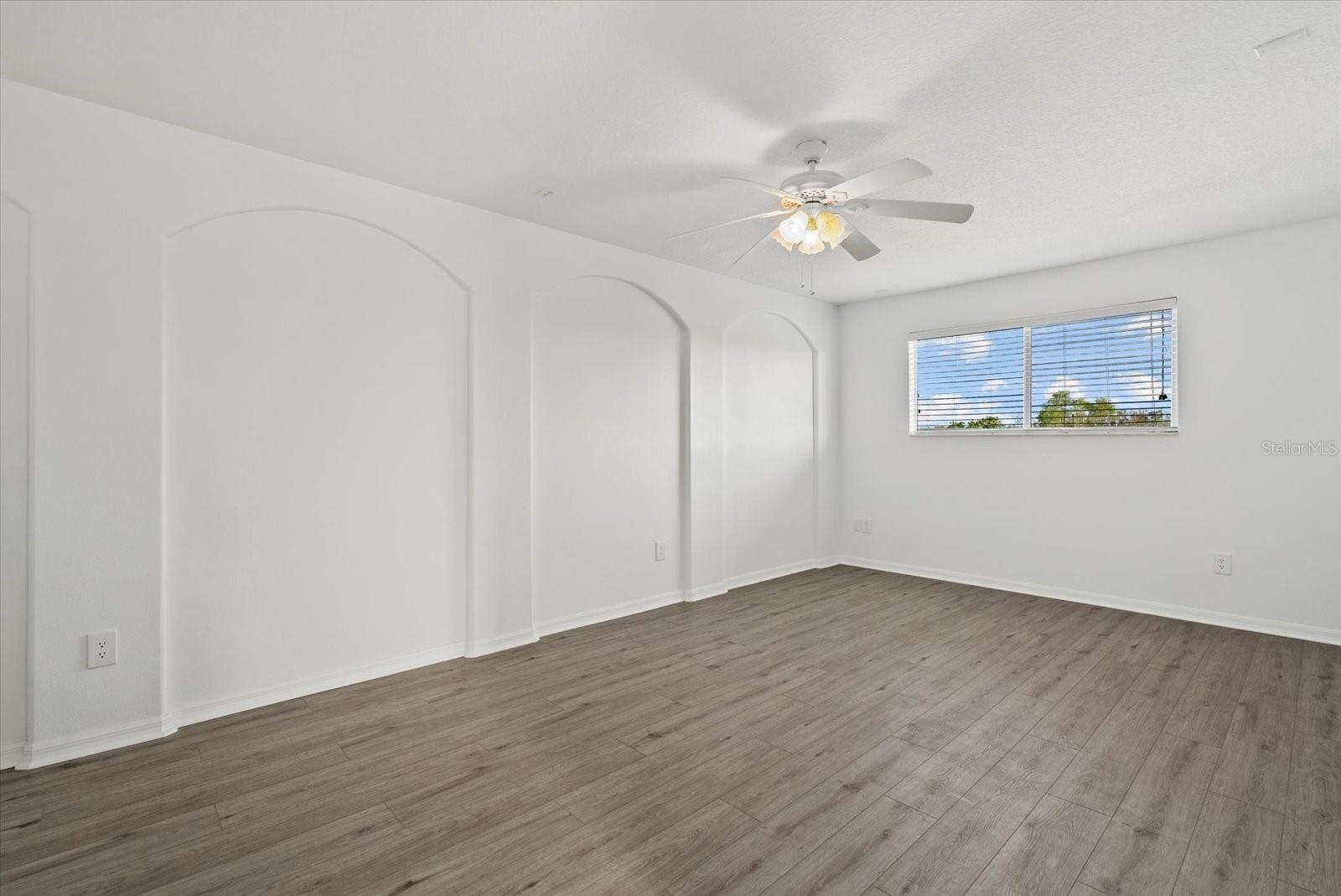 AVELAR CREEK SOUTH - Residential Lease