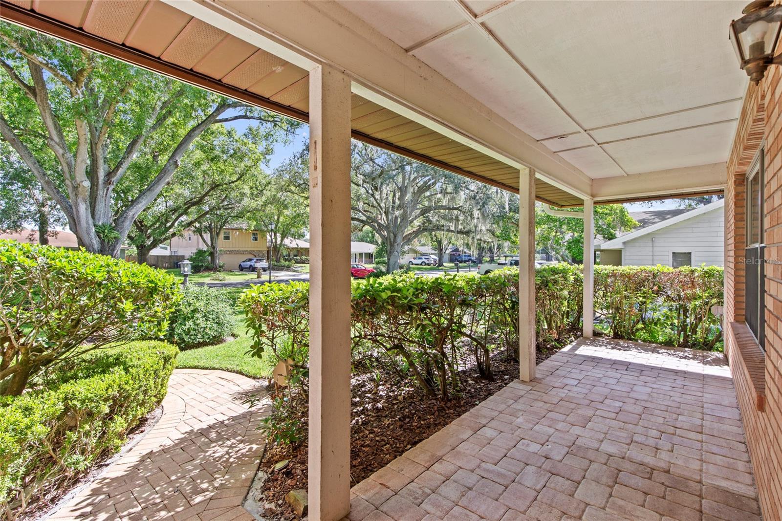 ROYAL GLEN - Residential