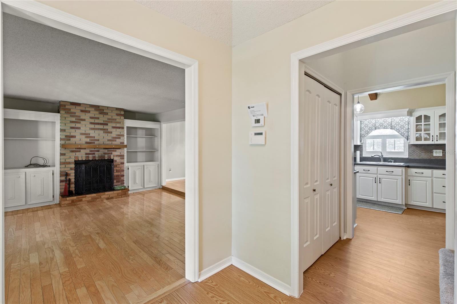 ROYAL GLEN - Residential